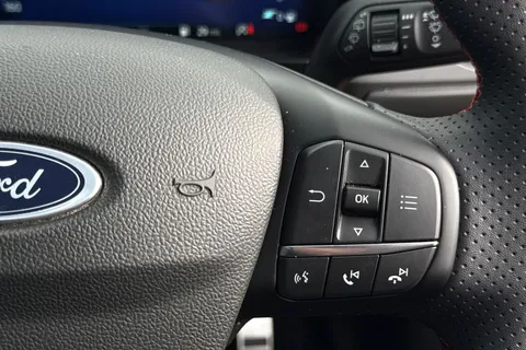 47 of 60 for Ford Focus 1.0T EcoBoost MHEV ST-Line X Hatchback 5dr Petrol Hybrid DCT Euro 6 (s/s) (155 ps)