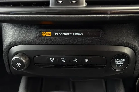 51 of 60 for Ford Focus 1.0T EcoBoost MHEV ST-Line X Hatchback 5dr Petrol Hybrid DCT Euro 6 (s/s) (155 ps)