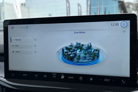 52 of 60 for Ford Focus 1.0T EcoBoost MHEV ST-Line X Hatchback 5dr Petrol Hybrid DCT Euro 6 (s/s) (155 ps)