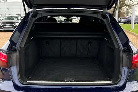 DV73VCA Audi A4 Avant Avant S line 35 TFSI  150 PS S tronic Thumbnail #7