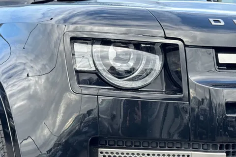 KW74YSO Land Rover Defender 90 3.0 D350 X-Dynamic HSE 3dr Thumbnail #19