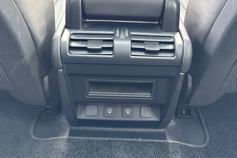 KW74YSO Land Rover Defender 90 3.0 D350 X-Dynamic HSE 3dr Thumbnail #20