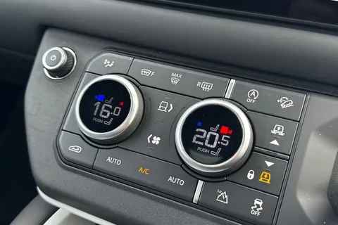 KW74YSO Land Rover Defender 90 3.0 D350 X-Dynamic HSE 3dr Thumbnail #24