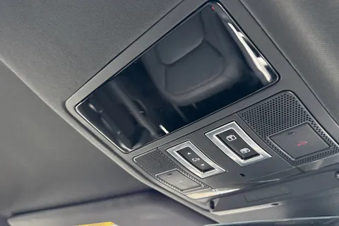 KW74YSO Land Rover Defender 90 3.0 D350 X-Dynamic HSE 3dr Thumbnail #25