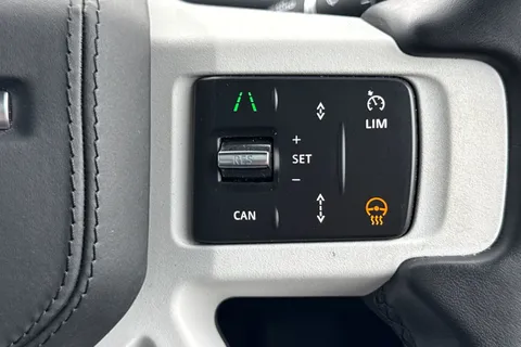 KW74YSO Land Rover Defender 90 3.0 D350 X-Dynamic HSE 3dr Thumbnail #35