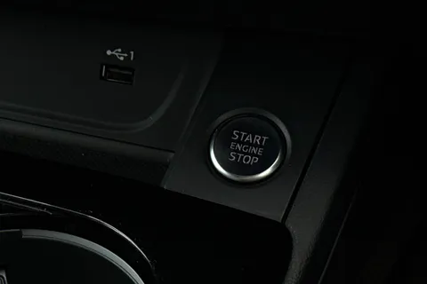 DV73VCA Audi A4 Avant Avant S line 35 TFSI  150 PS S tronic Thumbnail #44