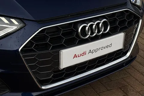 DV73VCA Audi A4 Avant Avant S line 35 TFSI  150 PS S tronic Thumbnail #54