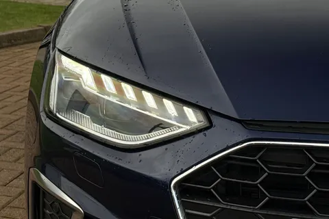 DV73VCA Audi A4 Avant Avant S line 35 TFSI  150 PS S tronic Thumbnail #55