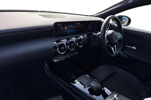 15 of 67 for Mercedes-Benz A Class 1.5 A180d Sport (Executive) 7G-DCT Euro 6 (s/s) 5dr