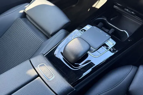 23 of 67 for Mercedes-Benz A Class 1.5 A180d Sport (Executive) 7G-DCT Euro 6 (s/s) 5dr