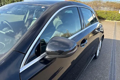 29 of 67 for Mercedes-Benz A Class 1.5 A180d Sport (Executive) 7G-DCT Euro 6 (s/s) 5dr