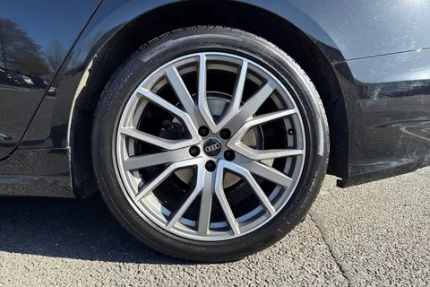 10 of 48 for Audi A6 Saloon Black Edition 40 TDI quattro 204 PS S tronic