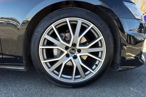 13 of 48 for Audi A6 Saloon Black Edition 40 TDI quattro 204 PS S tronic