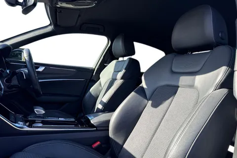 16 of 48 for Audi A6 Saloon Black Edition 40 TDI quattro 204 PS S tronic