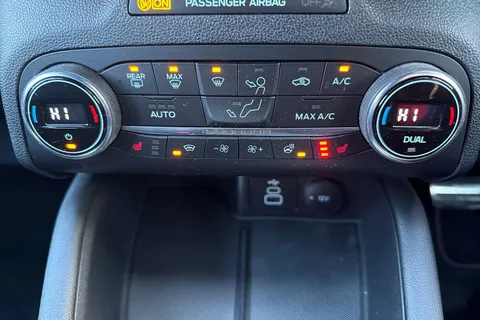 MC72OYU Ford Kuga 2.5h Duratec ST-Line X Edition CVT Euro 6 (s/s) 5dr Thumbnail #23