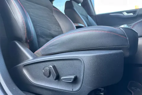 MC72OYU Ford Kuga 2.5h Duratec ST-Line X Edition CVT Euro 6 (s/s) 5dr Thumbnail #27