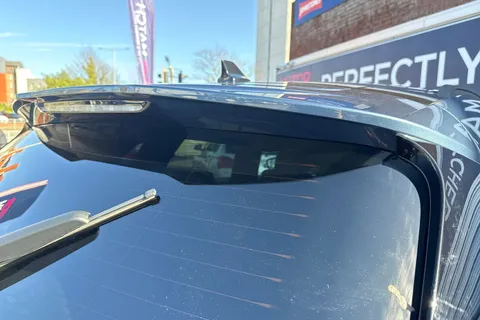 MC72OYU Ford Kuga 2.5h Duratec ST-Line X Edition CVT Euro 6 (s/s) 5dr Thumbnail #33