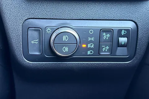 MC72OYU Ford Kuga 2.5h Duratec ST-Line X Edition CVT Euro 6 (s/s) 5dr Thumbnail #40