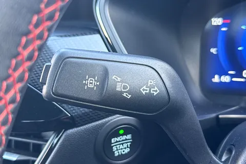 MC72OYU Ford Kuga 2.5h Duratec ST-Line X Edition CVT Euro 6 (s/s) 5dr Thumbnail #43