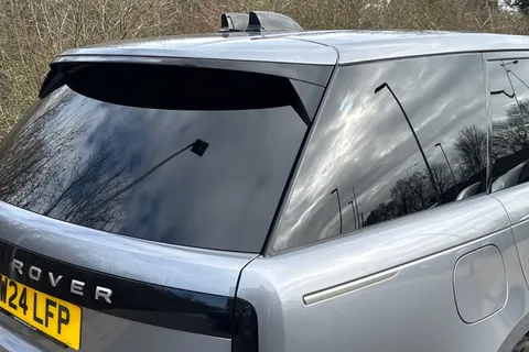 35 of 51 for Land Rover Range Rover 3.0 P460e HSE 5dr