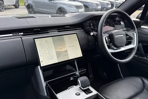 45 of 51 for Land Rover Range Rover 3.0 P460e HSE 5dr