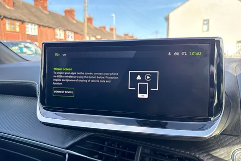 FG25YBH PEUGEOT 208 1.2 PureTech GT Euro 6 (s/s) 5dr Thumbnail #34