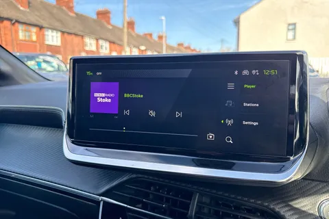 FG25YBH PEUGEOT 208 1.2 PureTech GT Euro 6 (s/s) 5dr Thumbnail #35