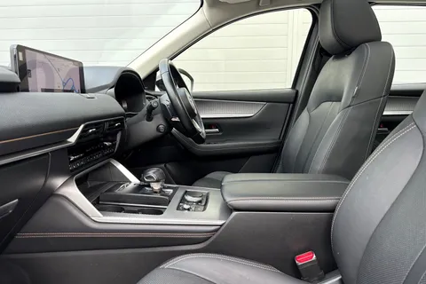 YV23WXE Mazda Cx-60 2.5 e-SKYACTIV 17.8kWh Homura Auto 4WD Euro 6 5dr Thumbnail #31