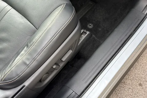 YV23WXE Mazda Cx-60 2.5 e-SKYACTIV 17.8kWh Homura Auto 4WD Euro 6 5dr Thumbnail #39