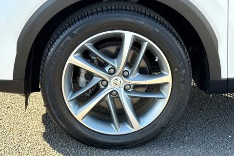 CP72DLJ MG Mg Hs 1.5 T-GDI Exclusive DCT Euro 6 (s/s) 5dr Thumbnail #14