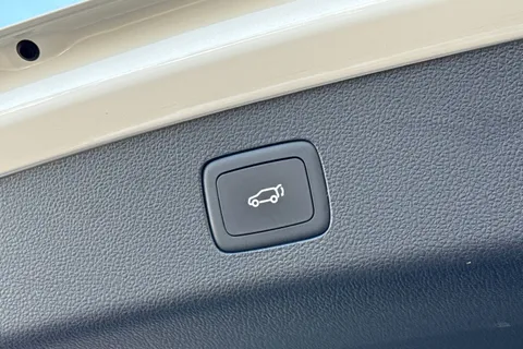 CP72DLJ MG Mg Hs 1.5 T-GDI Exclusive DCT Euro 6 (s/s) 5dr Thumbnail #34