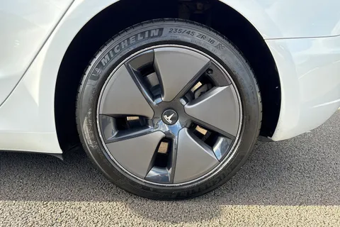 LA72FSC Tesla Model 3 (Dual Motor) Long Range Auto 4WDE 4dr Thumbnail #13