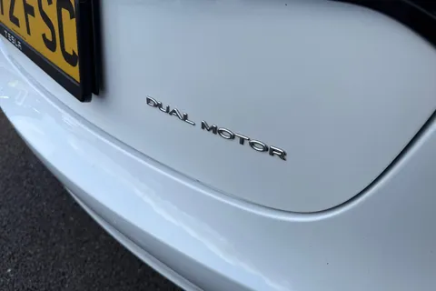 LA72FSC Tesla Model 3 (Dual Motor) Long Range Auto 4WDE 4dr Thumbnail #34