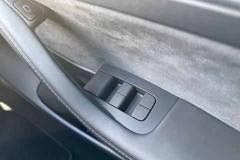 LA72FSC Tesla Model 3 (Dual Motor) Long Range Auto 4WDE 4dr Thumbnail #42