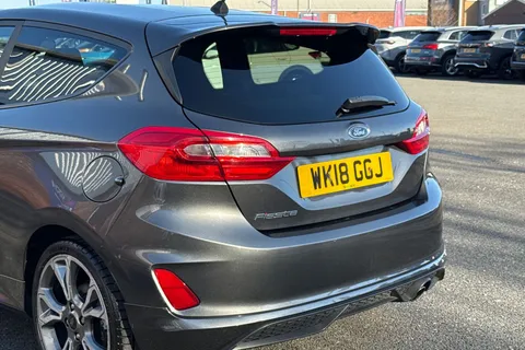 WK18GGJ Ford Fiesta 1.0T EcoBoost ST-Line Euro 6 (s/s) 3dr Thumbnail #8