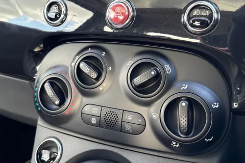 22 of 64 for FIAT 500 1.2 Lounge Euro 6 (s/s) 3dr