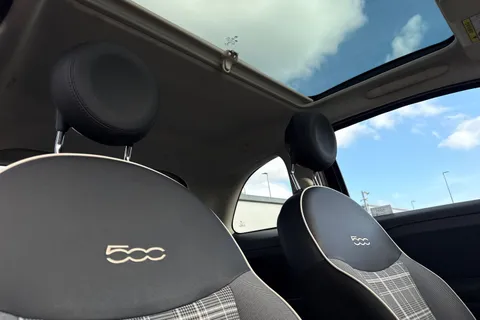 24 of 64 for FIAT 500 1.2 Lounge Euro 6 (s/s) 3dr