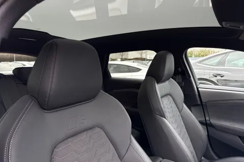 KR74FYW Audi A6 E-Tron Avant Avant Edition 1 e-tron performance  270,00 kW Thumbnail #25