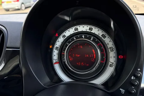 40 of 64 for FIAT 500 1.2 Lounge Euro 6 (s/s) 3dr