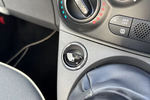 50 of 64 for FIAT 500 1.2 Lounge Euro 6 (s/s) 3dr