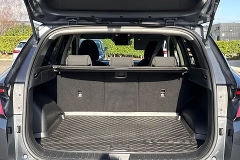 DG24MTV Hyundai Tucson 1.6 TGDi Hybrid 230 Premium 5dr 2WD Auto Thumbnail #8