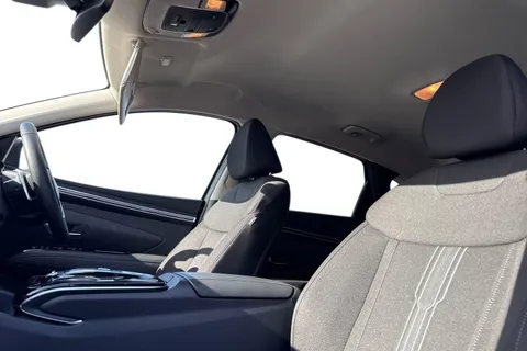 DG24MTV Hyundai Tucson 1.6 TGDi Hybrid 230 Premium 5dr 2WD Auto Thumbnail #17
