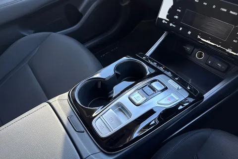 DG24MTV Hyundai Tucson 1.6 TGDi Hybrid 230 Premium 5dr 2WD Auto Thumbnail #24
