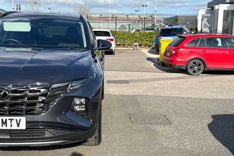 DG24MTV Hyundai Tucson 1.6 TGDi Hybrid 230 Premium 5dr 2WD Auto Thumbnail #27