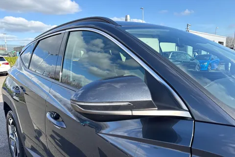 DG24MTV Hyundai Tucson 1.6 TGDi Hybrid 230 Premium 5dr 2WD Auto Thumbnail #29