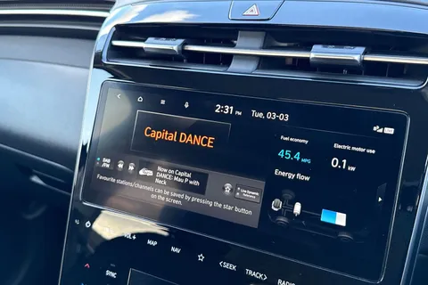 DG24MTV Hyundai Tucson 1.6 TGDi Hybrid 230 Premium 5dr 2WD Auto Thumbnail #44