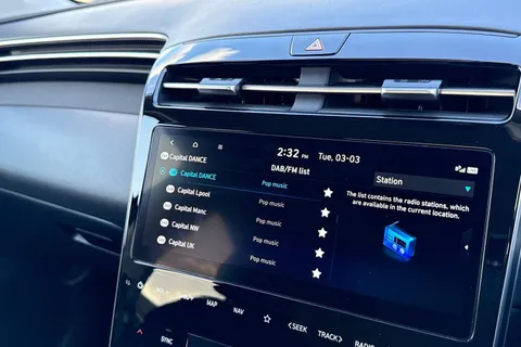 DG24MTV Hyundai Tucson 1.6 TGDi Hybrid 230 Premium 5dr 2WD Auto Thumbnail #46