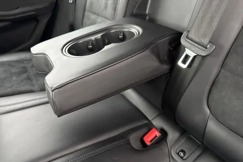 US66CYM Porsche Macan 3.0T V6 GTS PDK 4WD Euro 6 (s/s) 5dr Thumbnail #32