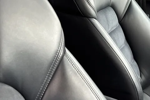 US66CYM Porsche Macan 3.0T V6 GTS PDK 4WD Euro 6 (s/s) 5dr Thumbnail #39