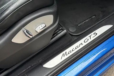 US66CYM Porsche Macan 3.0T V6 GTS PDK 4WD Euro 6 (s/s) 5dr Thumbnail #41